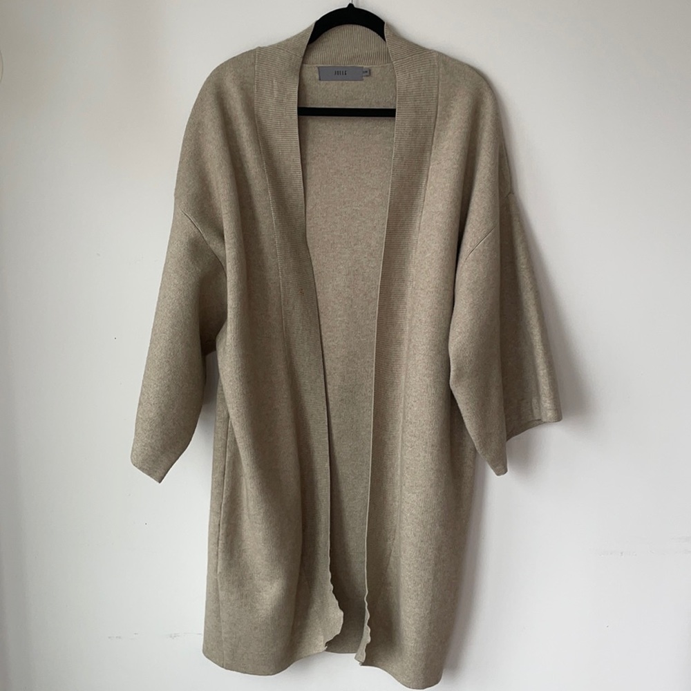 Loose wrap jacket